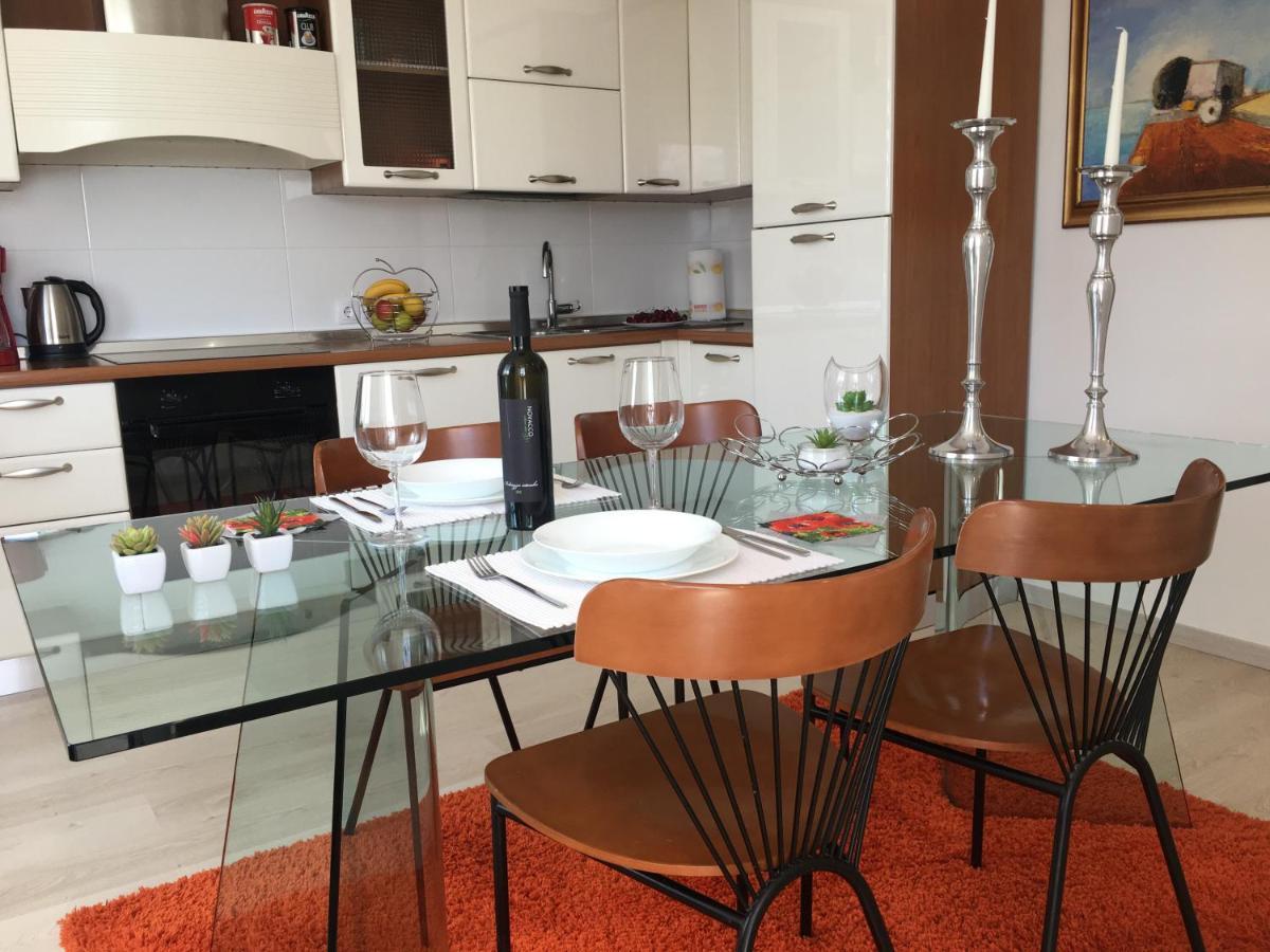 Apartments Roberta Novigrad  Bagian luar foto
