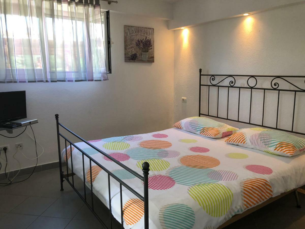 Apartments Roberta Novigrad  Bagian luar foto